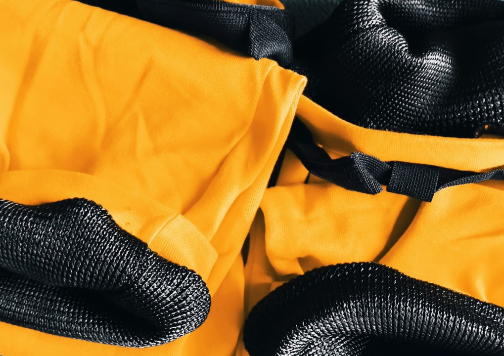 Healing properties of carbon fabrics